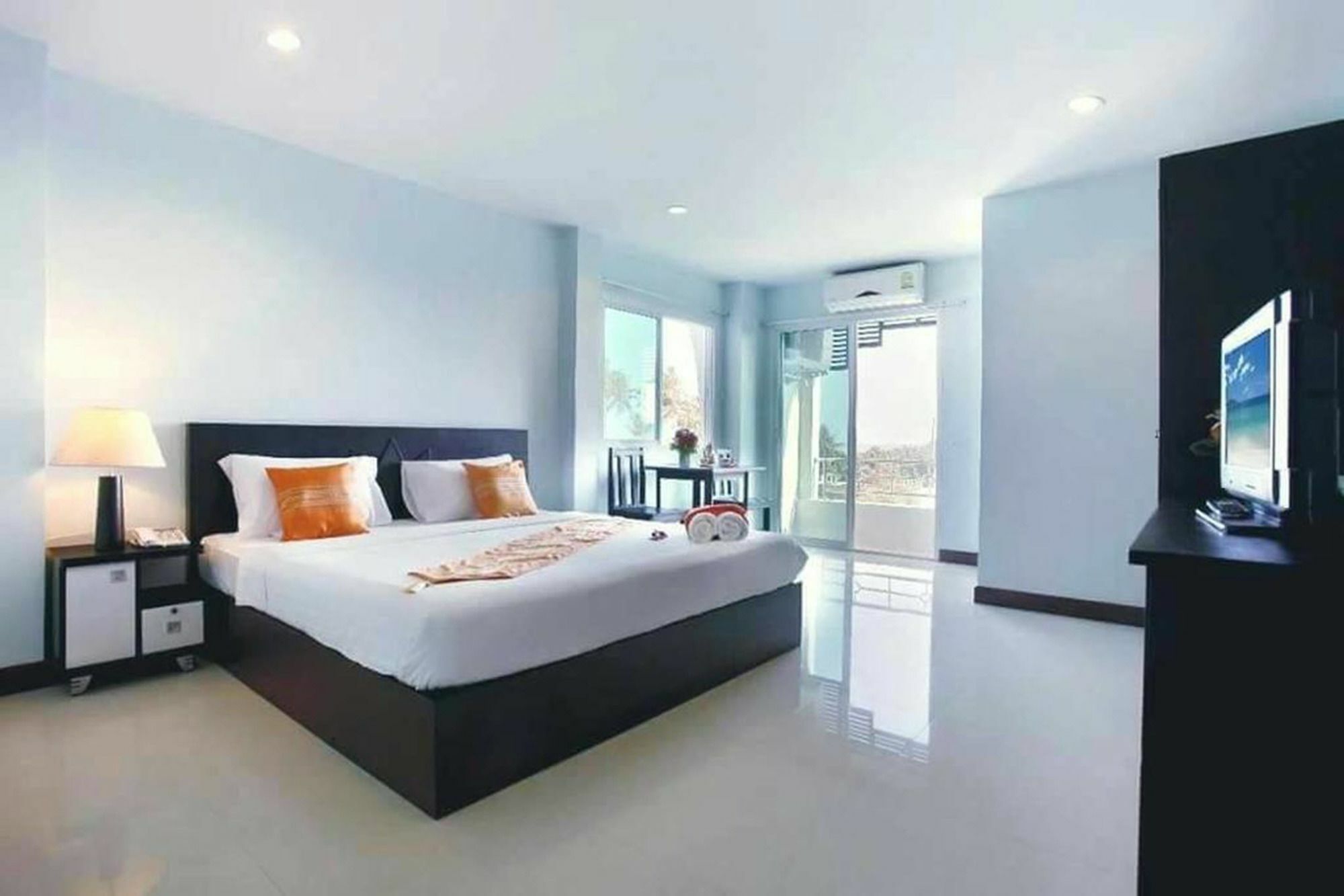 รายา ราไวย์ เพลส Apartment Rawai ภายนอก รูปภาพ