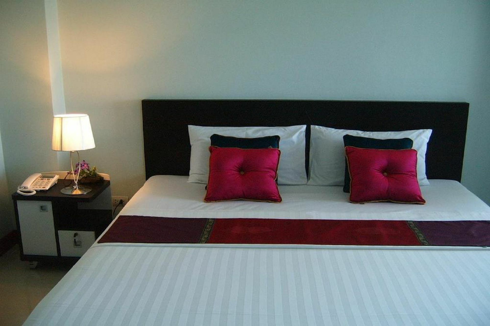 รายา ราไวย์ เพลส Apartment Rawai ภายนอก รูปภาพ