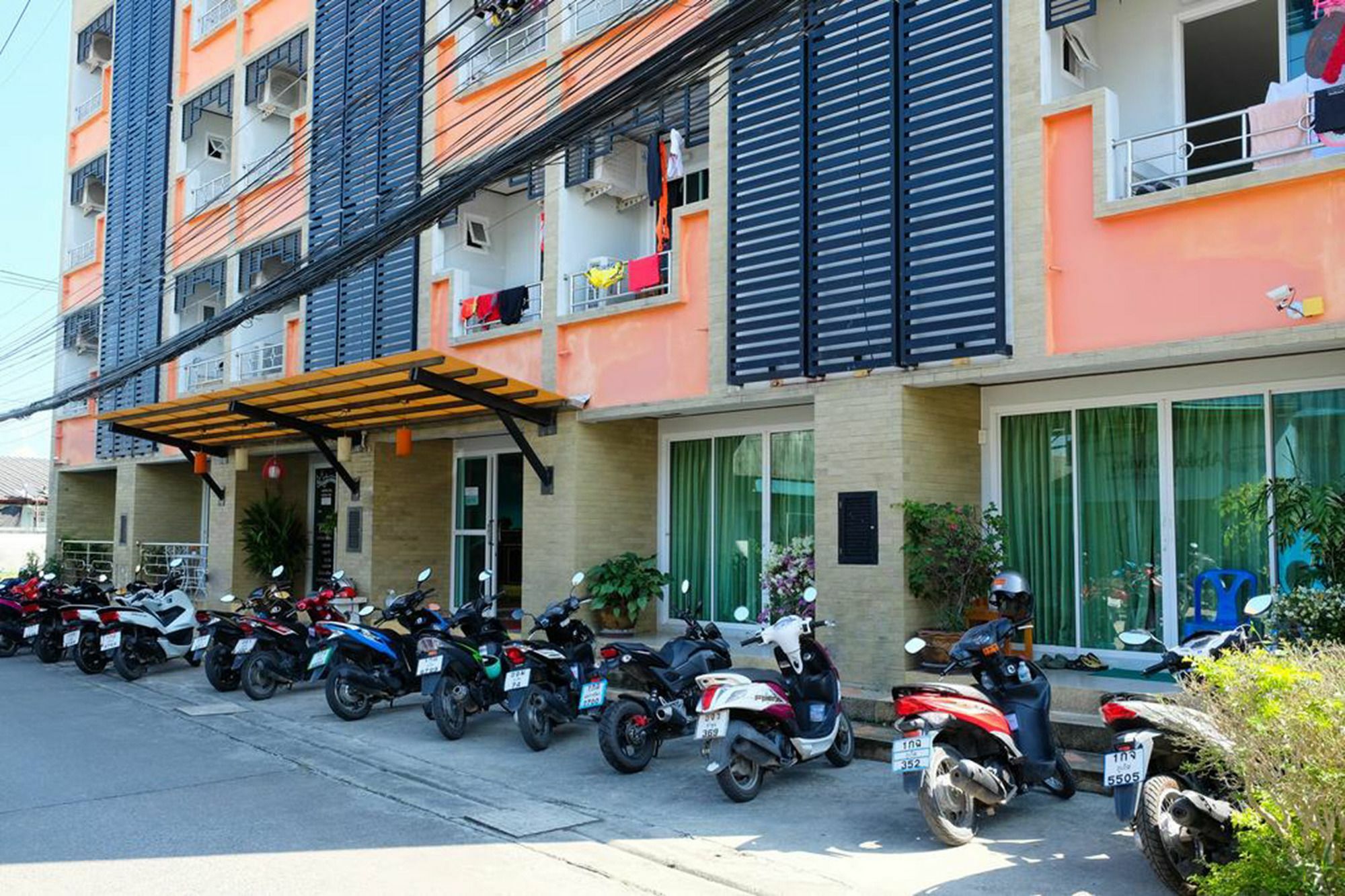 รายา ราไวย์ เพลส Apartment Rawai ภายนอก รูปภาพ